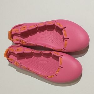 Crocs Women's Pink Flat sz 7